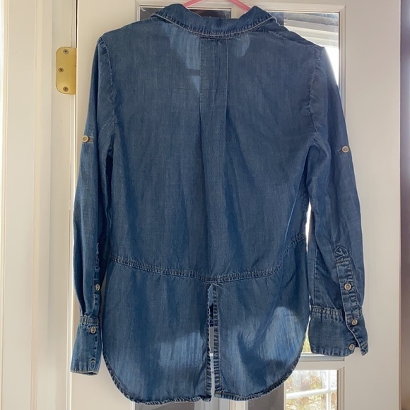 Cloth & Stone denim top - Picture 4 of 10